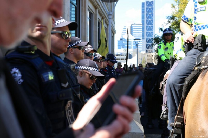 Essentiële vragen die u moet stellen voordat u een dashcam in Sydney installeert 