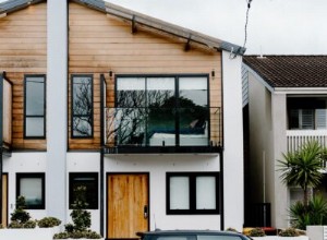 6 essentiële stappen die u onmiddellijk moet nemen nadat u een nieuwe auto heeft gekocht 