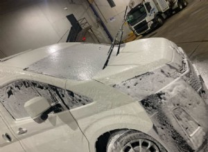 Hoe u effectief boomsap uit uw auto kunt verwijderen in 4 eenvoudige stappen 