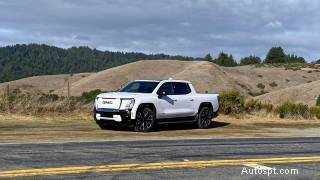 Kort testrapport GMC Sierra EV Denali 2025:kracht, veelzijdigheid en bereik van 750 kilometer 