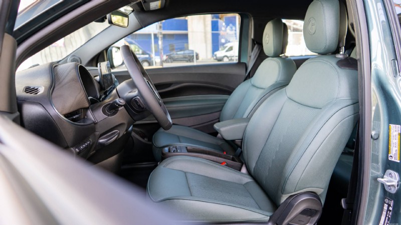 Review Fiat 500e Giorgio Armani 2025:waarom deze modieuze stads-EV opvalt 