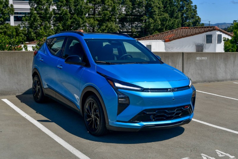 Chevy Bolt RS-recensie 2027:ervaring met woon-werkverkeer en waarom deze opvalt 
