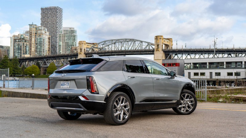 Kort testrapport Cadillac Optiq 2026:een luxe compacte elektrische auto die stijl, comfort en geavanceerde technologie biedt 