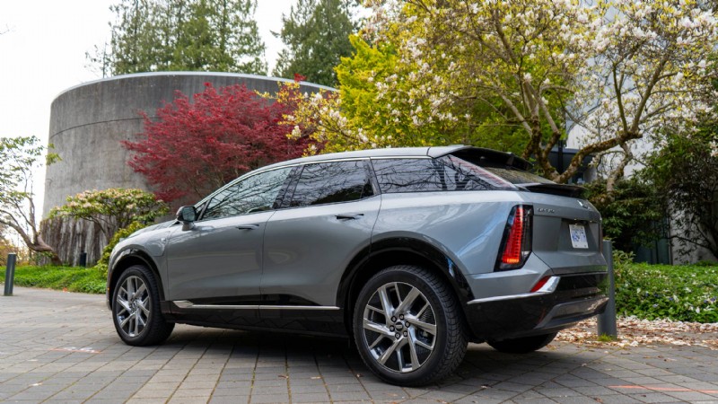 Kort testrapport Cadillac Optiq 2026:een luxe compacte elektrische auto die stijl, comfort en geavanceerde technologie biedt 