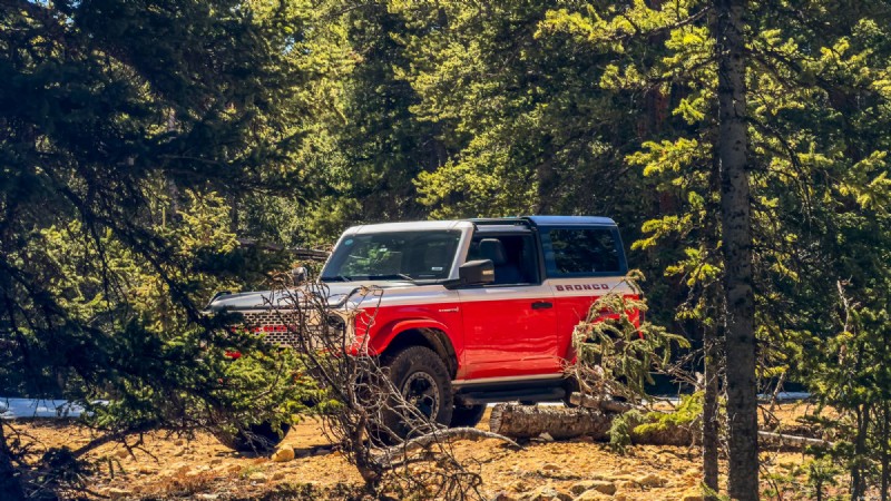 Ford Bronco pakt de zwaarste routes van Colorado gedurende 10 uur aan:prestatieoverzicht 