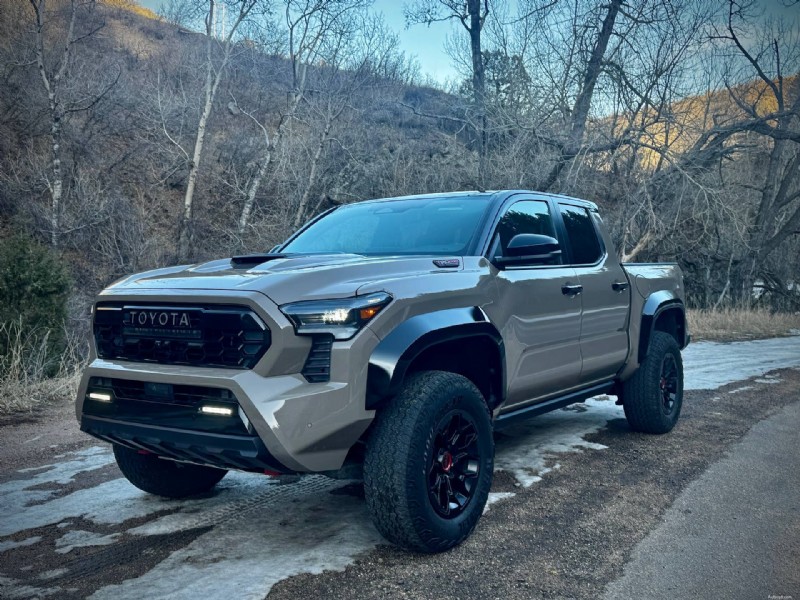 Waarom de Toyota Tacoma TRD uit 2026 de Trailhunter overtreft:5 belangrijke voordelen 
