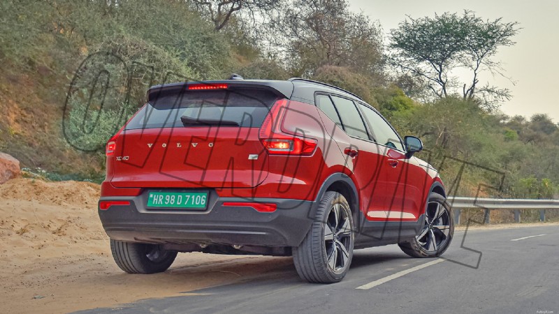 2022 Volvo XC40 Recharge Standard – exterieuroverzicht 