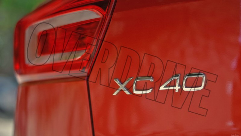 2022 Volvo XC40 Recharge Standard – exterieuroverzicht 