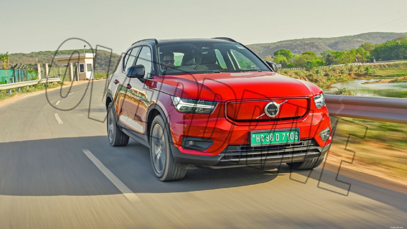 2022 Volvo XC40 Recharge Standard – exterieuroverzicht 