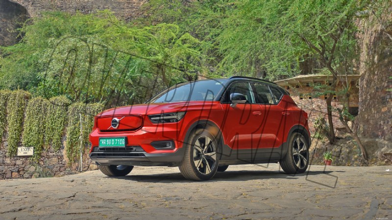 2022 Volvo XC40 Recharge Standard – exterieuroverzicht 