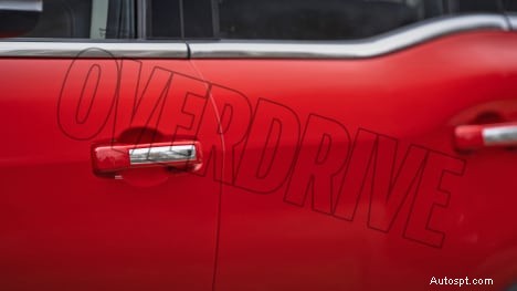 Mahindra Scorpio-N 2022 Z8L benzine – handgeschakelde 6 versnellingen, strak exterieur 