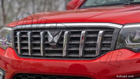 Mahindra Scorpio-N 2022 Z8L benzine – handgeschakelde 6 versnellingen, strak exterieur 
