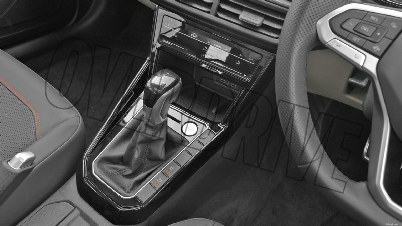 Volkswagen Virtus 2022 1.0 GT:hoogtepunten en kenmerken van het interieur 