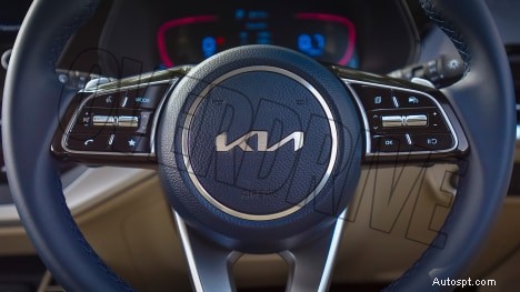 2022 Kia Carens Luxury Plus – 7 zitplaatsen, 1,5 liter motor, automatisch interieur met 6 versnellingen 