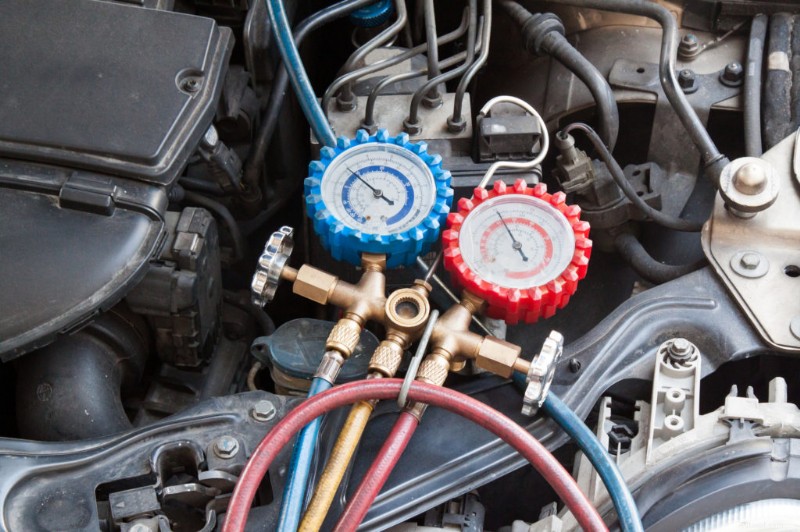 Waarom het negeren van auto-AC-problemen gevaarlijk kan zijn:deskundig advies 