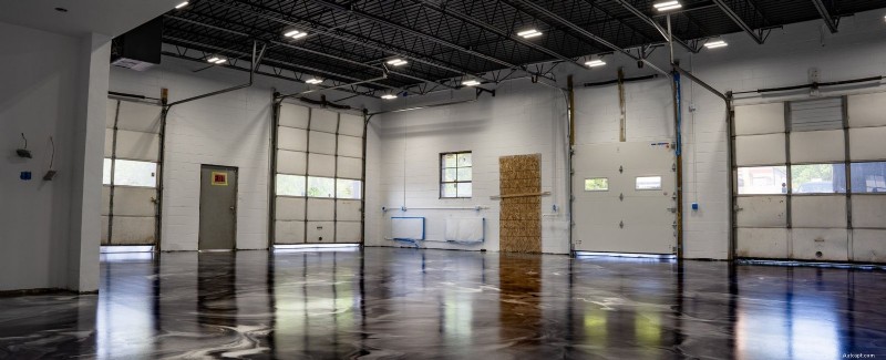 Onze detailleringsfaciliteit naar een hoger niveau tillen met GhostShield Epoxy Max-vloeren 