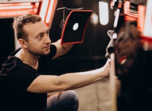 Verveloos uitdeuken:de deskundige oplossing voor snelle, kosteneffectieve autoreparaties 