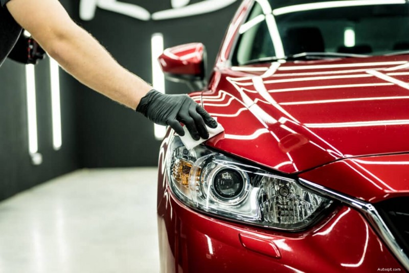 Waarom uw auto waxen belangrijk is:5 bewezen voordelen 
