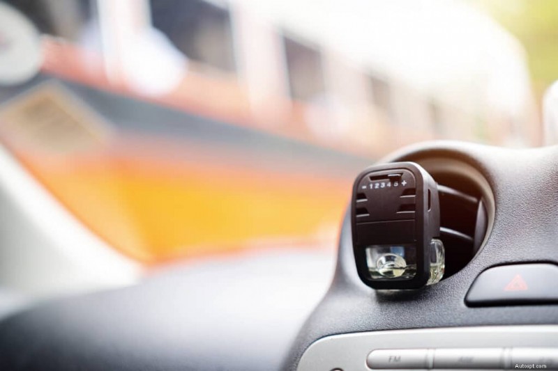 Hoe u uw auto fris kunt houden:beproefde tips voor een langdurig, aangenaam aroma 