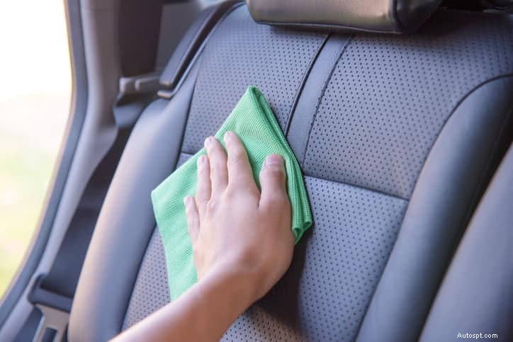 Reinig en onderhoud lederen autostoelen als een professional – de ultieme gids 