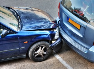 10 essentiële stappen die u moet nemen na een auto-ongeluk 