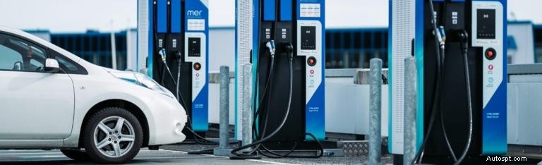 Wat is bestemmingsladen? Voed uw EV terwijl u op ontdekkingstocht gaat 