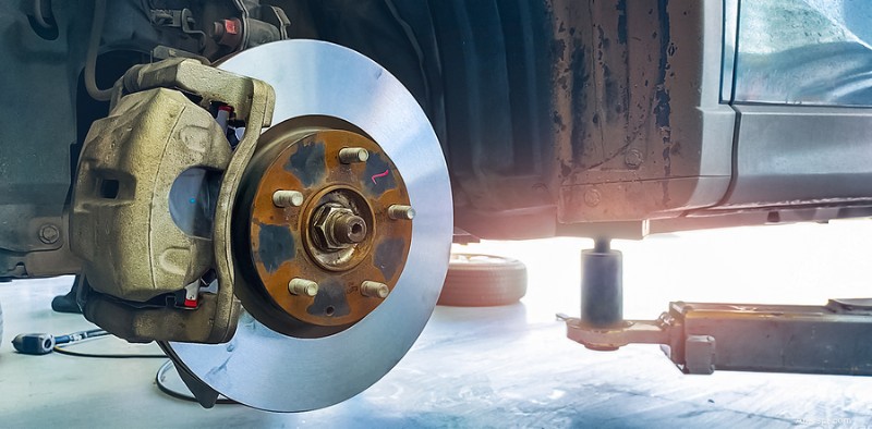 Northeast Auto Service:uitgebreide gids voor veiligheid en onderhoud van autoremmen 