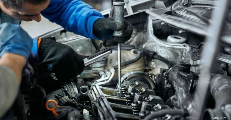 Hydrolockmotoren begrijpen:oorzaken, symptomen en reparatieoplossingen 