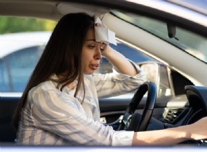 Rode vlaggen wanneer de AC-drukschakelaar van uw auto defect raakt - Problemen met hoge of lage druk 