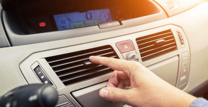 Rode vlaggen wanneer de AC-drukschakelaar van uw auto defect raakt - Problemen met hoge of lage druk 