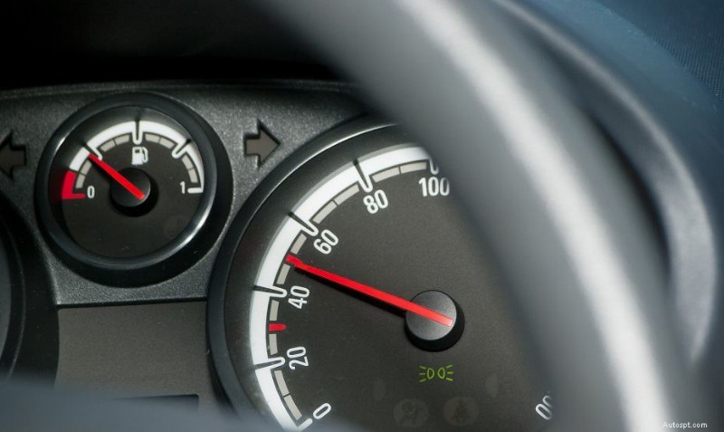 P0302 Misfire-code uitgelegd:symptomen, oorzaken, oplossingen en reparatiekosten 