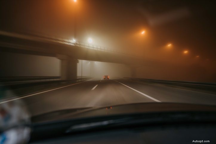 Rijd veilig in het donker:8 deskundige tips voor verkeersveiligheid  s nachts 