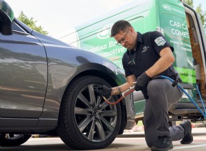 Christian Brothers Automotive lanceert op locatie:mobiele reparatieservice voor voertuigonderhoud ter plaatse 