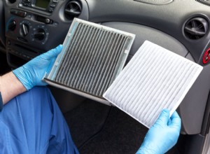 Cabineluchtfilter versus motorluchtfilter:de belangrijkste verschillen begrijpen 