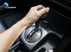 Een burn-out uitvoeren in een automatische auto:risico s, legaliteit en veiligheidstips 
