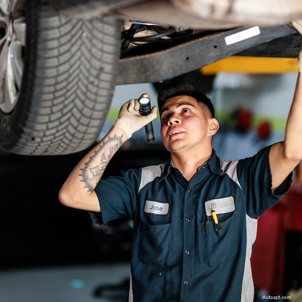 Vertrouwde lokale autoservice - Avalon Motor Sports, Denver 