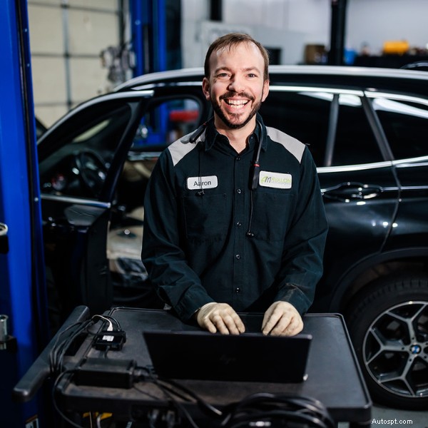 Vertrouwde lokale autoservice - Avalon Motor Sports, Denver 