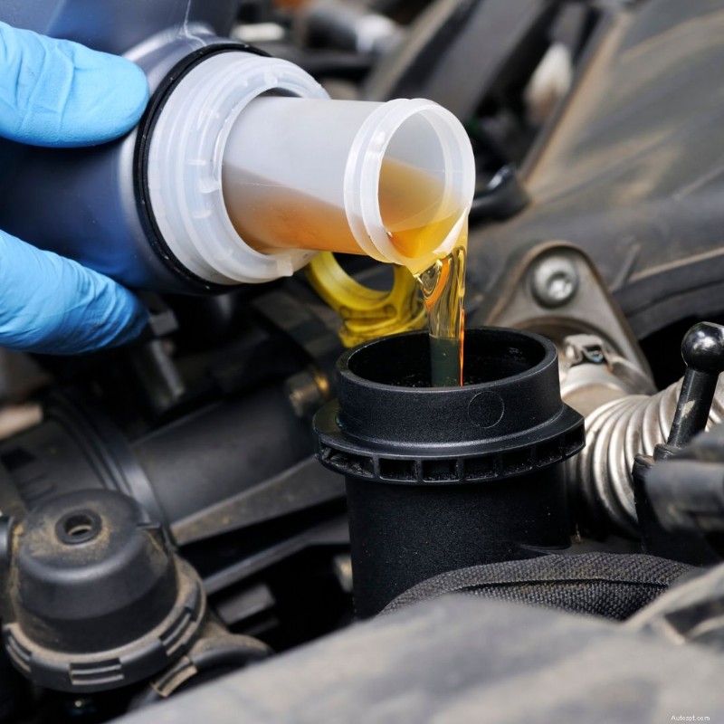 Duitse autoverzorging:onderhoud versus reparatiediensten uitgelegd 