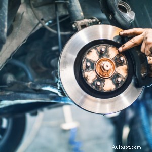 Top 4 prestatie-upgrades voor uw Duitse auto – Tips van experts van Avalon Motorsports 