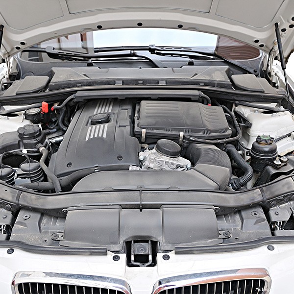 Deskundige Duitse autoreparaties in Denver – kwaliteitsservice en transparantie 