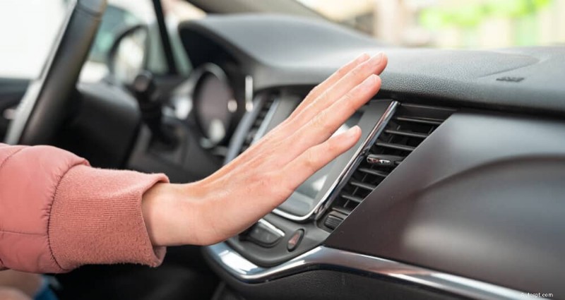 5 belangrijke tekenen dat de AC-condensorventilator van uw auto defect is en vervangingskosten 