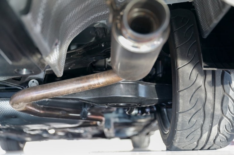 Wat veroorzaakt ratelen bij inactiviteit? Veelvoorkomende oorzaken en snelle oplossingen voor uw auto 