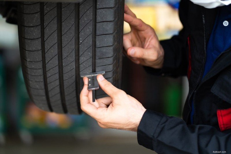 Wat een volledige autoservice omvat:complete checklist en kostengids 
