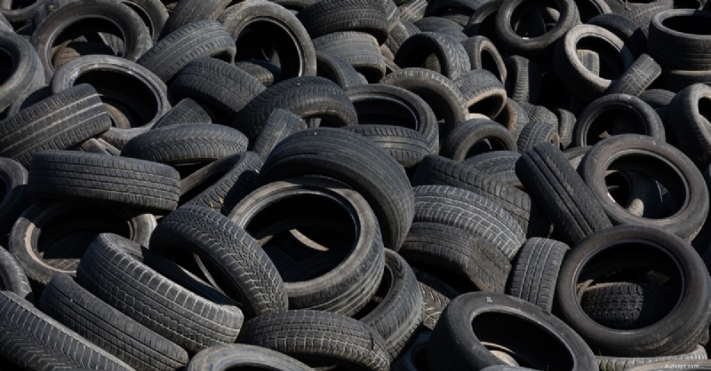 6 eenvoudige, milieuvriendelijke manieren om oude banden te recyclen of opnieuw te gebruiken 