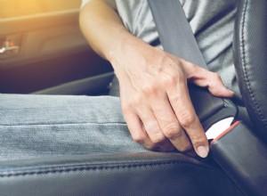 Elimineer gevaarlijke rijgewoonten:bewezen strategieën om veilig op de weg te blijven 