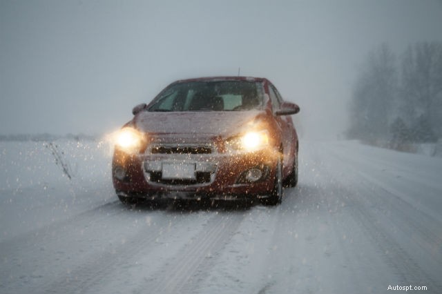 Essentiële winterbanden en auto-overwinteringstips voor veilig en betrouwbaar rijden 