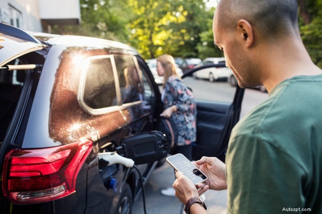 Millennials kiezen 31% vaker voor elektrische voertuigen voor hun volgende auto 