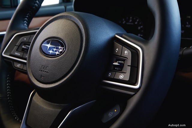 Onthulling van de verhalen achter iconische autologo s en merknamen 