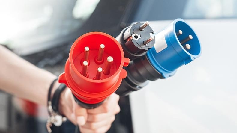 Ultieme gids voor EV-laders, connectoren en laadsnelheden 