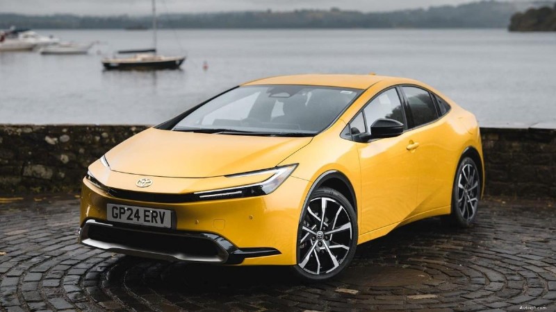 Hybride, plug-in hybride of elektrische auto? Hoe u de juiste optie kiest in 2024 